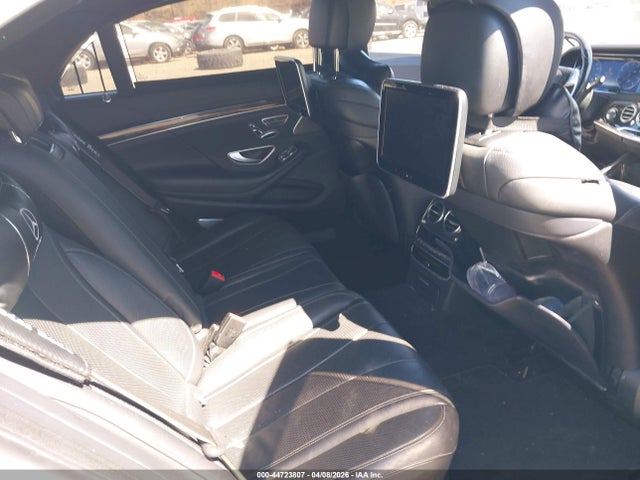 44723807 :رقم المزاد ، WDDUG8FB6HA319306 vin ، 2017 Mercedes-benz S 550 4matic مزاد بيع