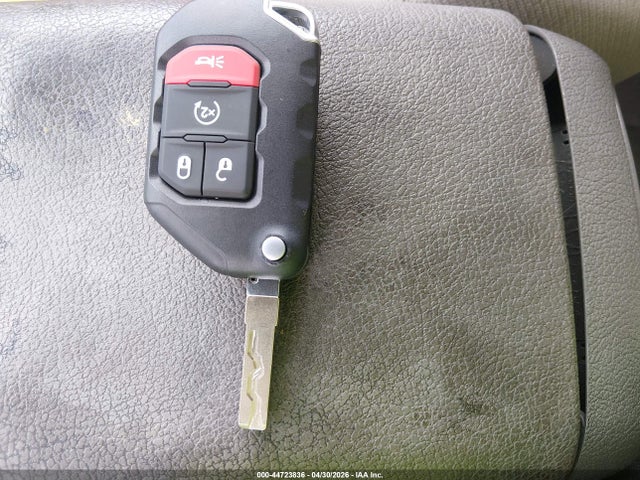 Продаж на аукціоні авто 2021 Jeep Wrangler Unlimited Sahara 4x4, vin: 1C4HJXEN0MW645926, номер лоту: 44723836