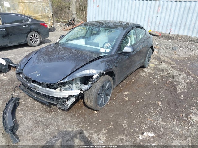 2025 TESLA MODEL 3 5YJ3E1EA1SF020204 Photo 1