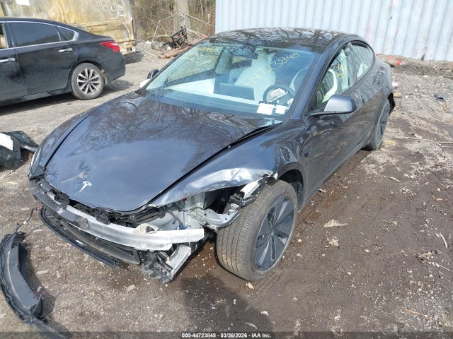 2025 TESLA MODEL 3 5YJ3E1EA1SF020204 Photo 5