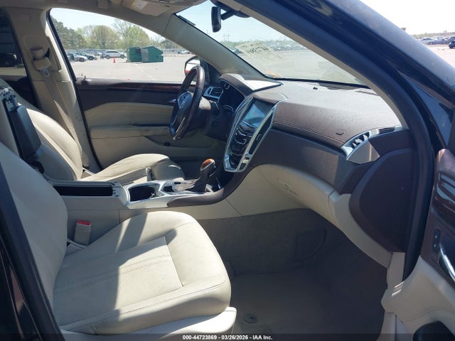 44723869 :رقم المزاد ، 3GYFNBE34FS524595 vin ، 2015 Cadillac Srx Luxury Collection مزاد بيع