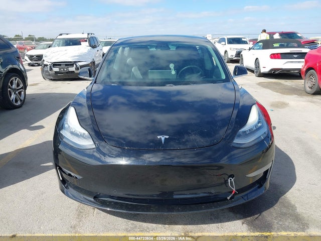 Продаж на аукціоні авто 2019 Tesla Model 3 Long Range/performance, vin: 5YJ3E1EB5KF385672, номер лоту: 44723934