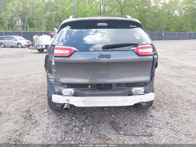 Продаж на аукціоні авто 2018 Jeep Cherokee Latitude Fwd, vin: 1C4PJLCBXJD544302, номер лоту: 44723943