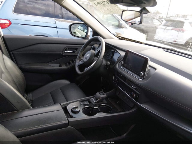 44723951 :رقم المزاد ، JN8BT3BBXRW436644 vin ، 2024 Nissan Rogue Sv Intelligent Awd مزاد بيع