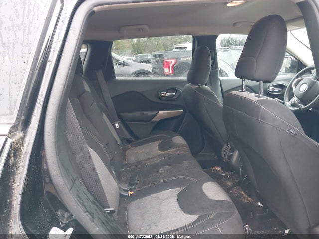 Aukcja sprzedaży 2018 Jeep Cherokee Latitude Fwd, vin: 1C4PJLCB1JD519210, numer aukcji: 44723952