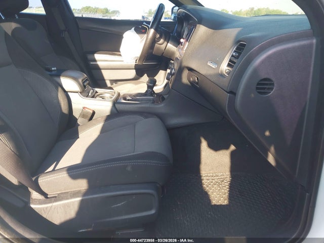 2015 DODGE CHARGER 2C3CDXBG0FH784998 Photo 4