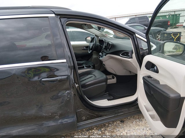 44723981 :رقم المزاد ، 2C4RC1BG7NR169704 vin ، 2022 Chrysler Pacifica Touring L مزاد بيع