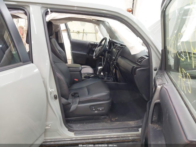 Продаж на аукціоні авто 2023 Toyota 4runner Trd Off Road Premium, vin: JTERU5JR1P6156251, номер лоту: 44723985