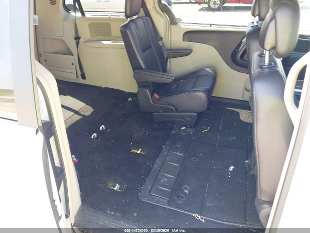 Продаж на аукціоні авто 2014 Chrysler Town & Country Touring-l, vin: 2C4RC1CG6ER297947, номер лоту: 44724050