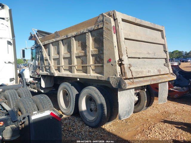 Продаж на аукціоні авто 2007 Mack 700 Cv700, vin: 1M2AG11C97M068150, номер лоту: 44724070