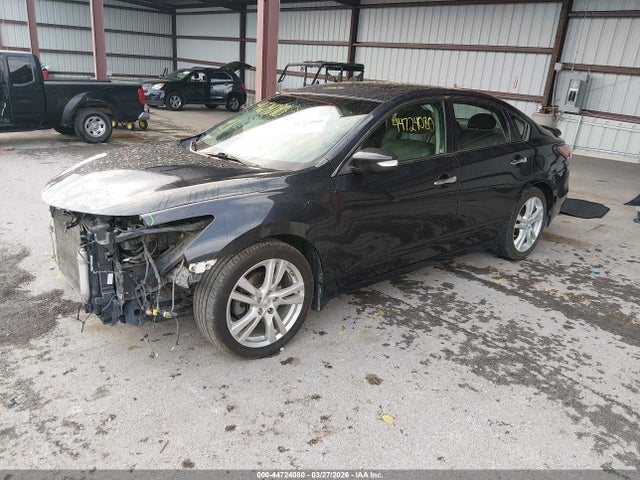 2015 Nissan Altima 3.5 Sl მანქანა იყიდება აუქციონზე, vin: 1N4BL3AP2FC136625, აუქციონის ნომერი: 44724080