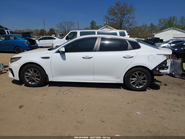 Продажа на аукционе авто 2020 Kia Optima Lx, vin: 5XXGT4L34LG441202, номер лота: 44724085