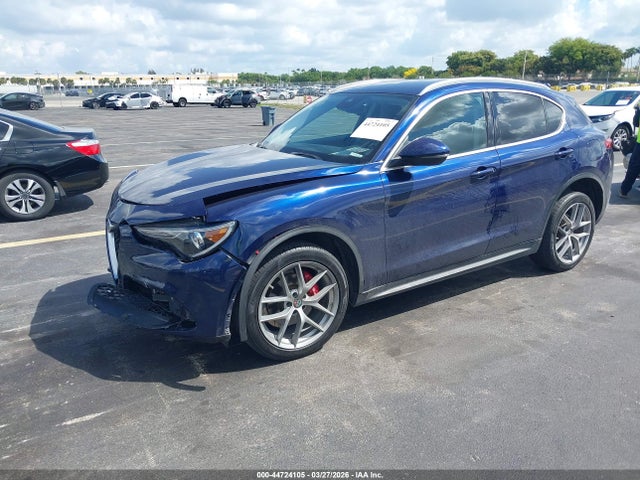 2018 ALFA ROMEO STELVIO ZASFAKBN6J7B81259 Photo 1