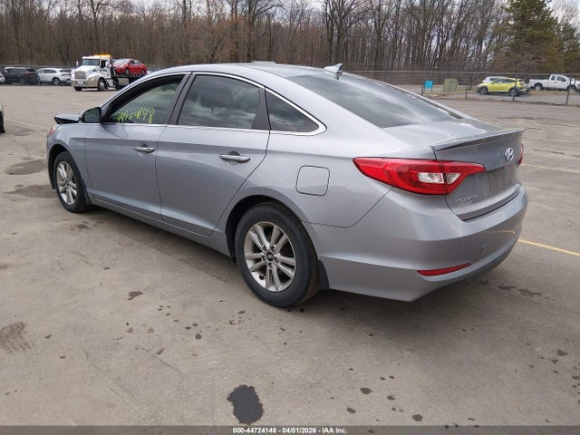 2017 Hyundai Sonata Se მანქანა იყიდება აუქციონზე, vin: 5NPE24AF4HH530450, აუქციონის ნომერი: 44724148