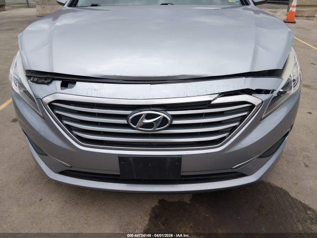 2017 Hyundai Sonata Se მანქანა იყიდება აუქციონზე, vin: 5NPE24AF4HH530450, აუქციონის ნომერი: 44724148