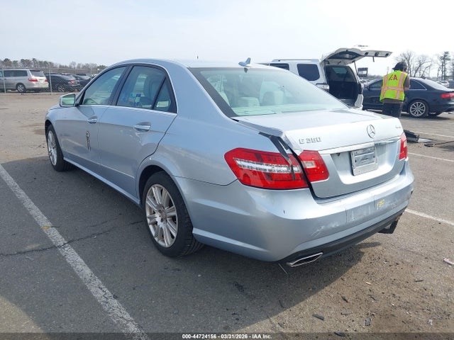 Продаж на аукціоні авто 2013 Mercedes-benz E 350 4matic, vin: WDDHF8JBXDA702736, номер лоту: 44724156