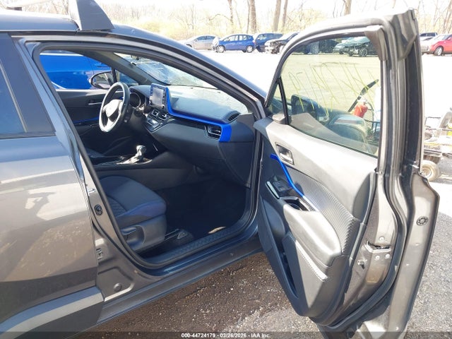 2021 TOYOTA C-HR NMTKHMBX6MR123208 Photo 4