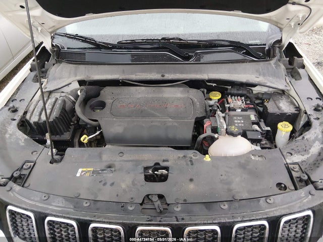 44724194 :رقم المزاد ، 3C4NJCBB3JT356174 vin ، 2018 Jeep Compass Latitude Fwd مزاد بيع