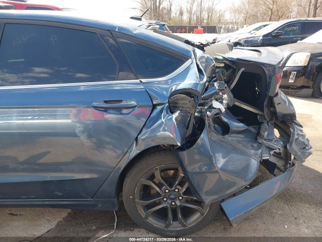 Продаж на аукціоні авто 2018 Ford Fusion S, vin: 3FA6P0G76JR256871, номер лоту: 44724217