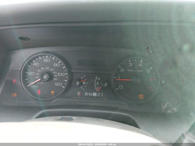 44724222 :رقم المزاد ، 2FAFP73VX8X115925 vin ، 2008 Ford Crown Victoria Standard مزاد بيع