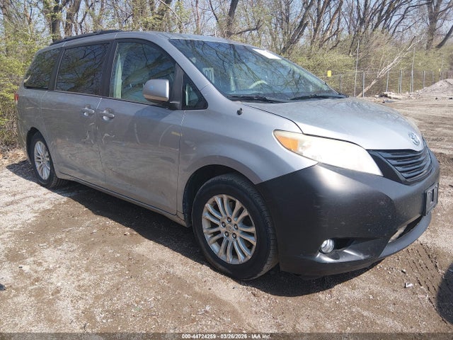 2012 TOYOTA SIENNA 5TDYK3DCXCS231038