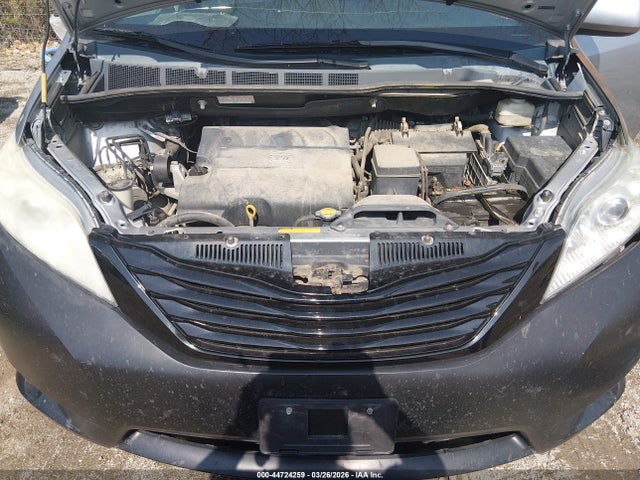 2012 TOYOTA SIENNA 5TDYK3DCXCS231038 Photo 9