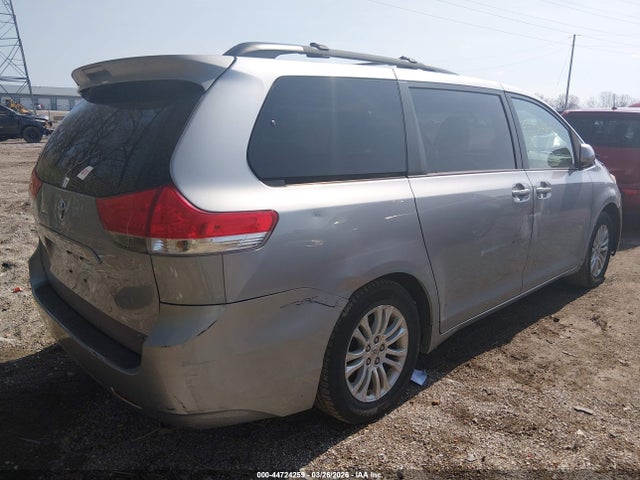 2012 TOYOTA SIENNA 5TDYK3DCXCS231038 Photo 3