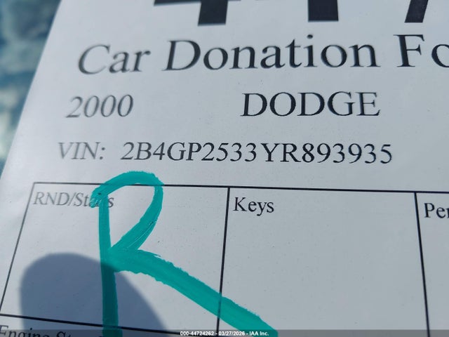 2000 DODGE CARAVAN 2B4GP2533YR893935 Photo 8