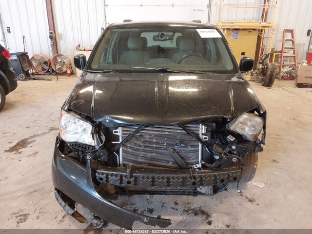 44724267 :رقم المزاد ، 2C4RC1BG2GR291017 vin ، 2016 Chrysler Town & Country Touring مزاد بيع