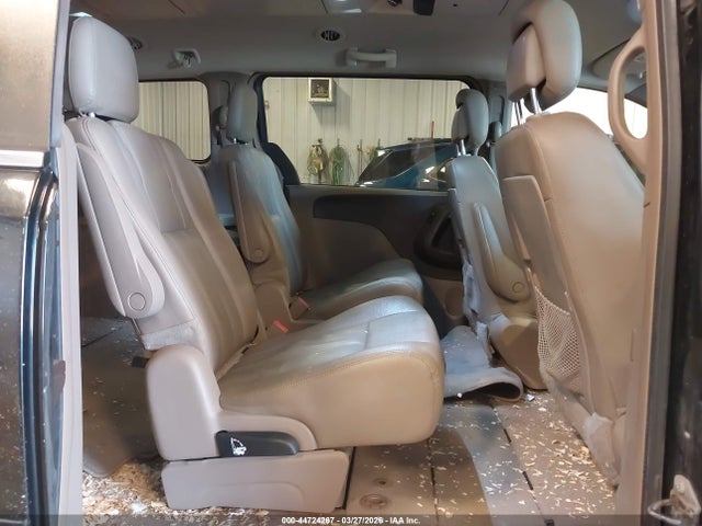 44724267 :رقم المزاد ، 2C4RC1BG2GR291017 vin ، 2016 Chrysler Town & Country Touring مزاد بيع