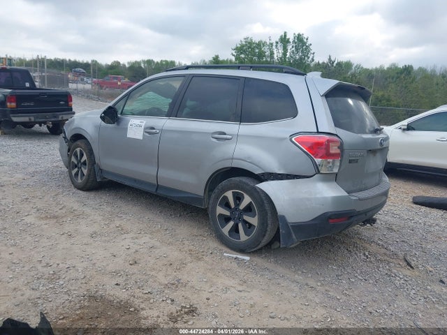 JF2SJAJC9JH403967 Subaru Forester 2.5i Limited