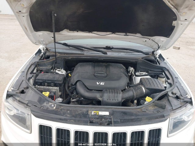 2015 Jeep Grand Cherokee Limited მანქანა იყიდება აუქციონზე, vin: 1C4RJFBG8FC818813, აუქციონის ნომერი: 44724289
