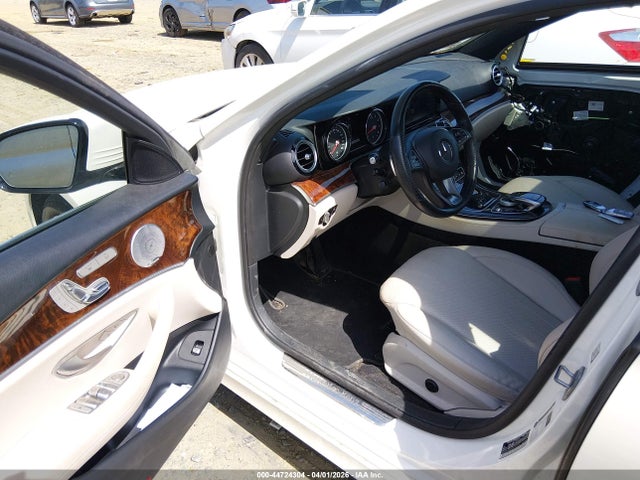 2017 MERCEDES-BENZ E 300 WDDZF4KB4HA182230 Photo 4