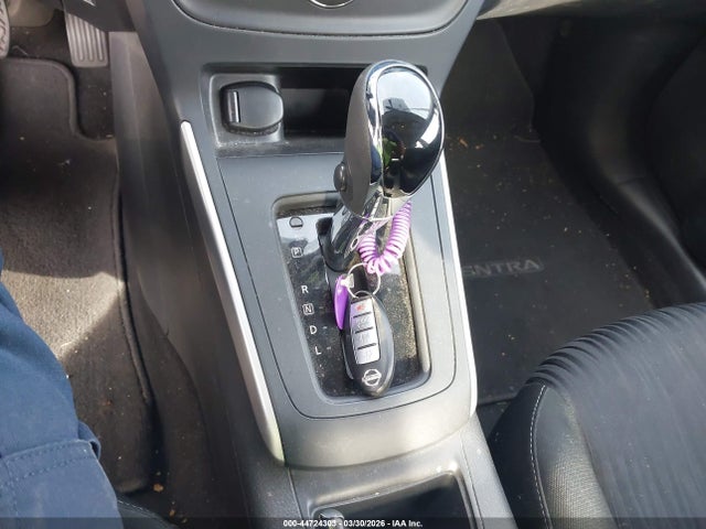 3N1AB7AP0KY272871 Nissan SENTRA SV