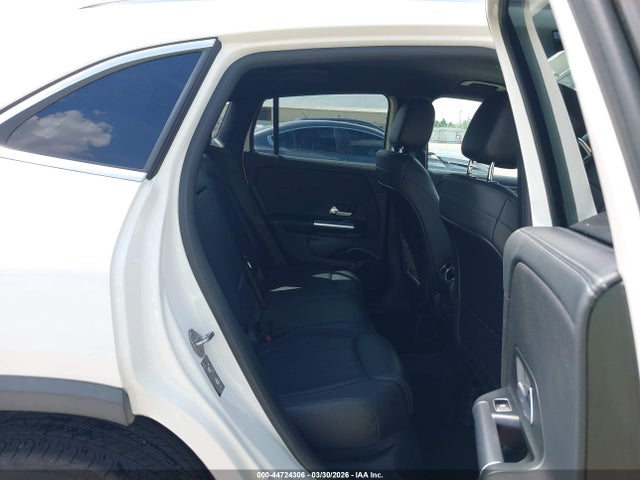 44724306 :رقم المزاد ، W1N4N4GBXMJ125954 vin ، 2021 Mercedes-benz Gla 250 مزاد بيع