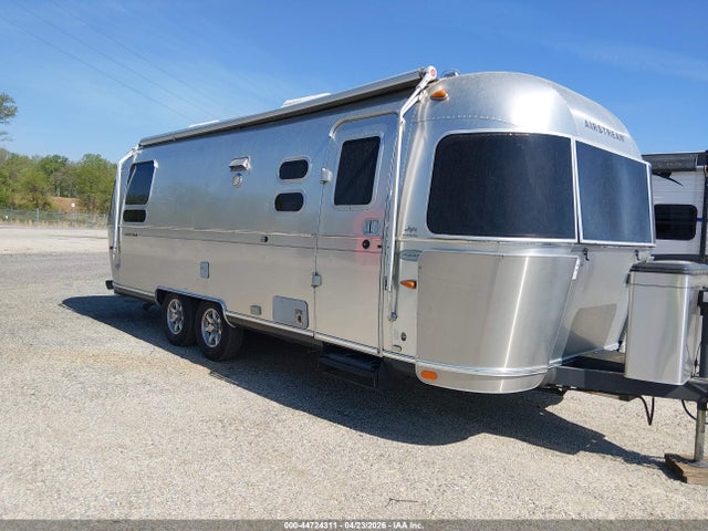 1ZTX9YJ25EJ530311 Airstream Other