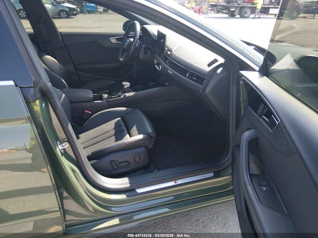 Продаж на аукціоні авто 2024 Audi A5 Sportback Premium Plus 45 Tfsi Quattro S Tronic, vin: WAUFACF52RA008066, номер лоту: 44724335