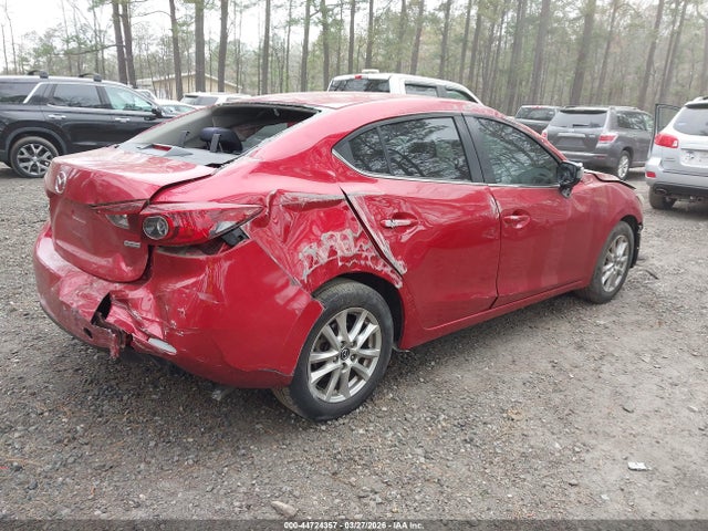 Продажа на аукционе авто 2016 Mazda Mazda3 I Sport, vin: JM1BM1U75G1302527, номер лота: 44724357