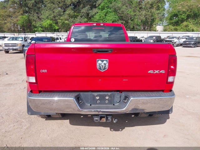 44724399 :رقم المزاد ، 3C63RRGL9JG138955 vin ، 2018 Ram 3500 Tradesman  4x4 8' Box مزاد بيع