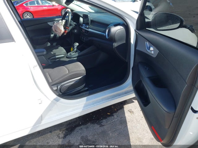 2024 Kia Forte Lxs მანქანა იყიდება აუქციონზე, vin: 3KPF24AD2RE766698, აუქციონის ნომერი: 44724400