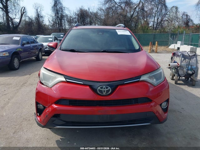 Продаж на аукціоні авто 2017 Toyota Rav4 Xle, vin: JTMWFREV2HJ134807, номер лоту: 44724403