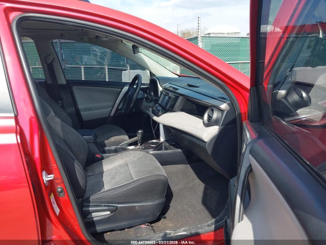 Продаж на аукціоні авто 2017 Toyota Rav4 Xle, vin: JTMWFREV2HJ134807, номер лоту: 44724403