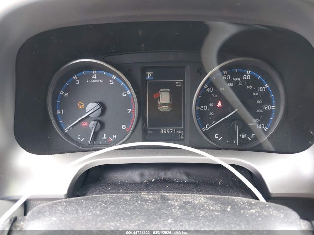 Продаж на аукціоні авто 2017 Toyota Rav4 Xle, vin: JTMWFREV2HJ134807, номер лоту: 44724403