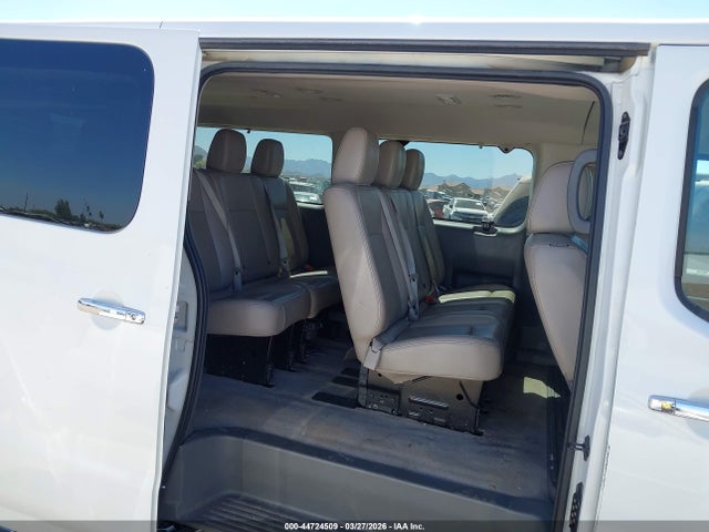 5BZAF0AA6GN855941 Nissan Nv Passenger Nv3500 Hd Sl V8