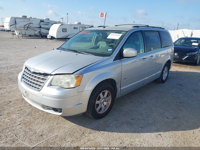 2008 Chrysler Town & Country Touring მანქანა იყიდება აუქციონზე, vin: 2A8HR54P18R744987, აუქციონის ნომერი: 44724520
