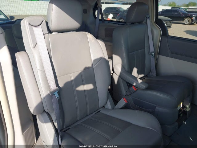 2008 Chrysler Town & Country Touring მანქანა იყიდება აუქციონზე, vin: 2A8HR54P18R744987, აუქციონის ნომერი: 44724520