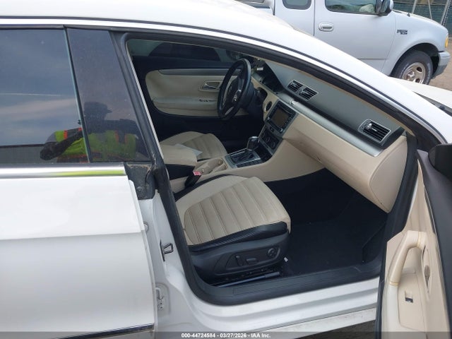 44724584 :رقم المزاد ، WVWMN7AN3CE515605 vin ، 2012 Volkswagen Cc Sport مزاد بيع