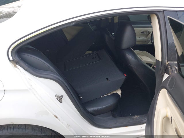 44724584 :رقم المزاد ، WVWMN7AN3CE515605 vin ، 2012 Volkswagen Cc Sport مزاد بيع