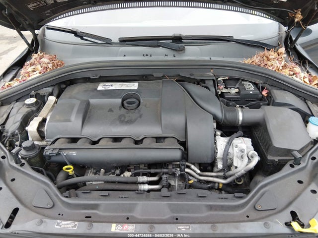 Продажа на аукционе авто 2015 Volvo Xc60 T6, vin: YV4902RK3F2721477, номер лота: 44724588