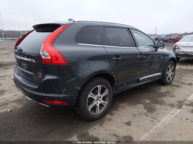 Продажа на аукционе авто 2015 Volvo Xc60 T6, vin: YV4902RK3F2721477, номер лота: 44724588